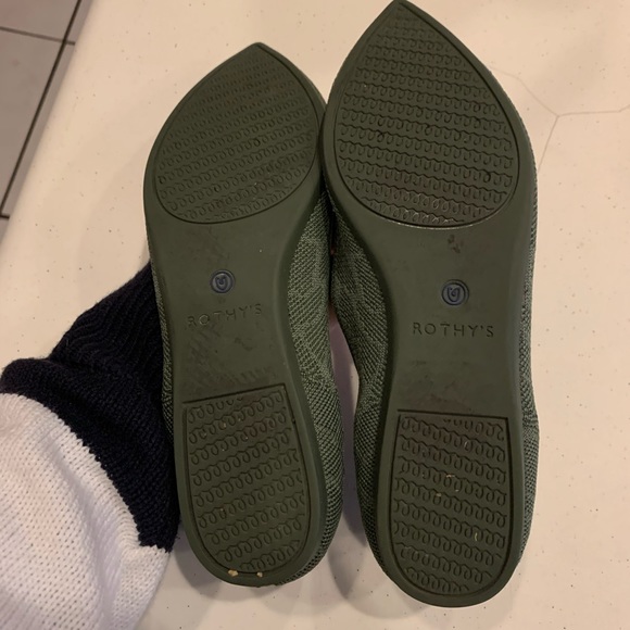 Rothy’s - Picture 2 of 3